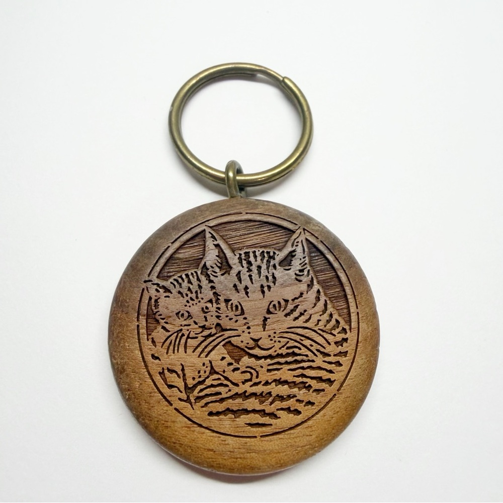 Vintage Wood Laser Engraved Cat Kitten Keychain